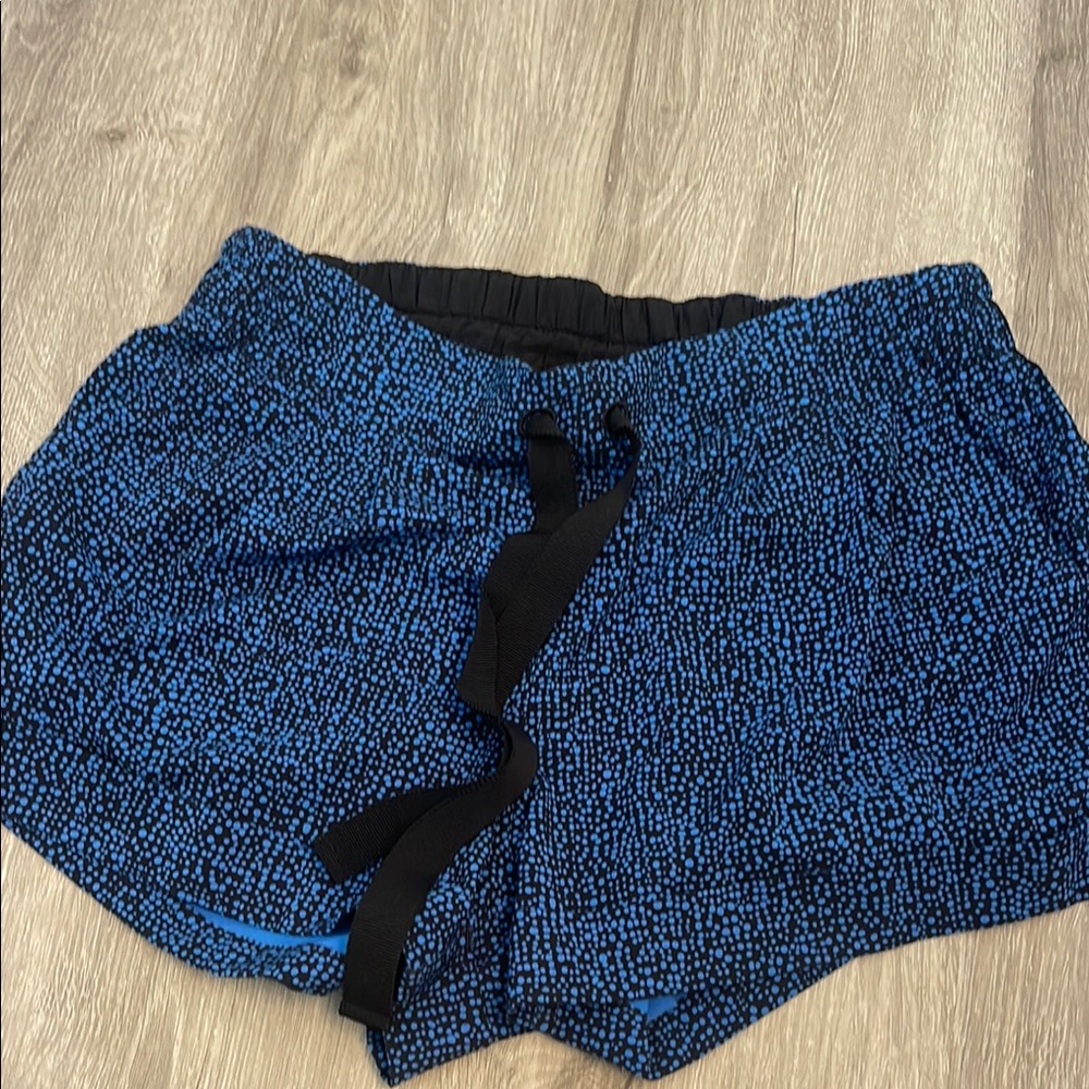 Lululemon Blue Patterned Women's Shorts